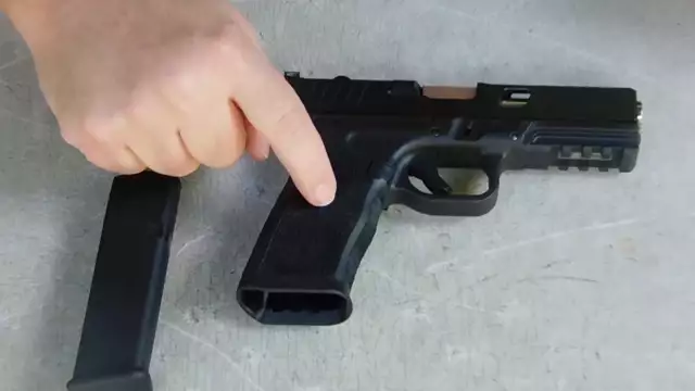 Is the Bear Creek Arsenal Grizzly Glock 17 Clone Nicer Than a Glock?