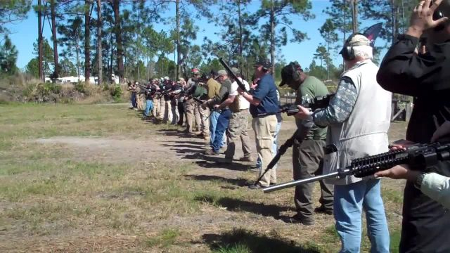 Big Three East 2014 - 'Mad Minute' Explosive Vehicular Combat Demonstration - Firing Line (720p_30fps_H264-192kbit_AAC)